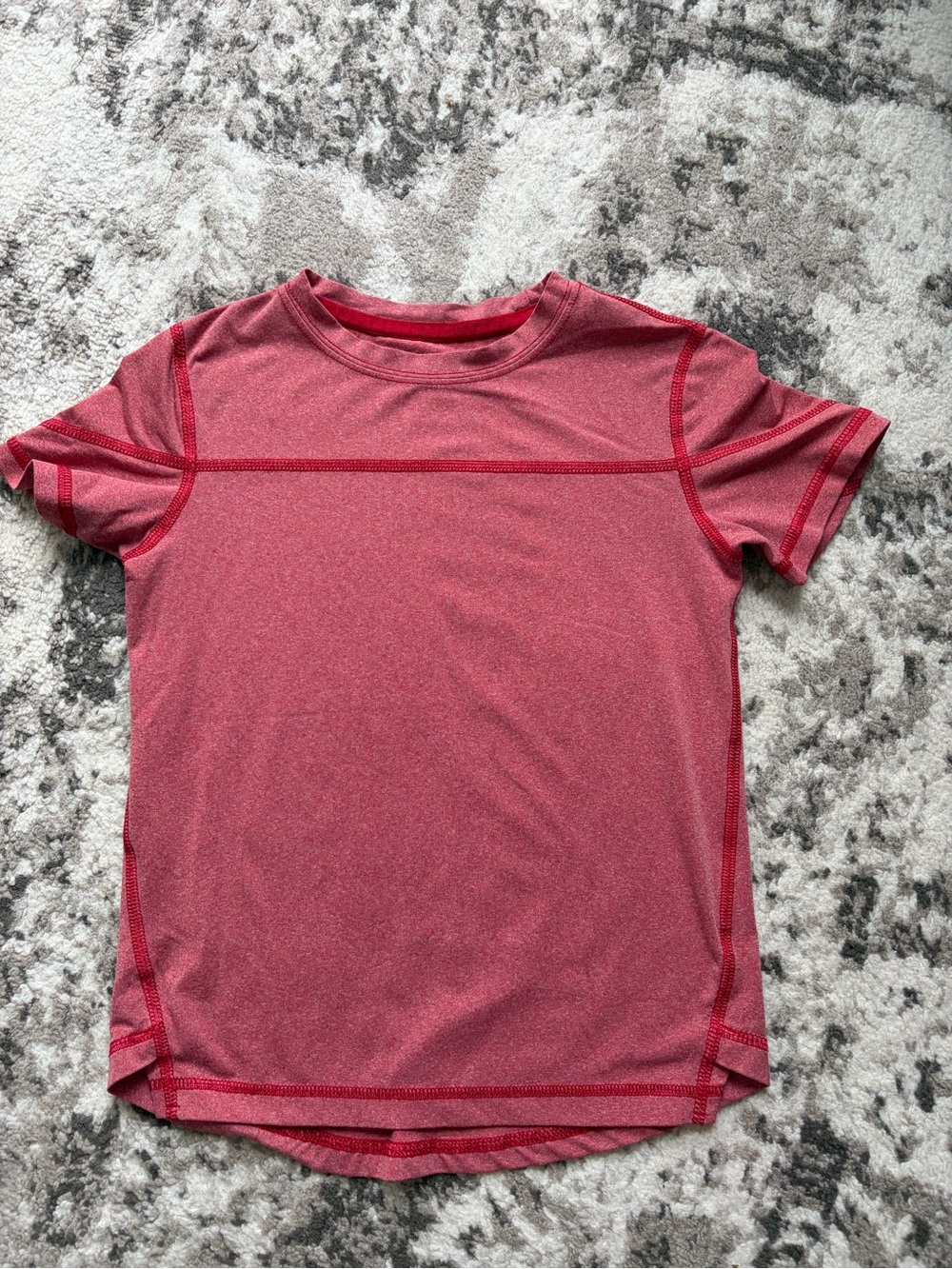 EUC All in Motion athletic tee size 4/5
